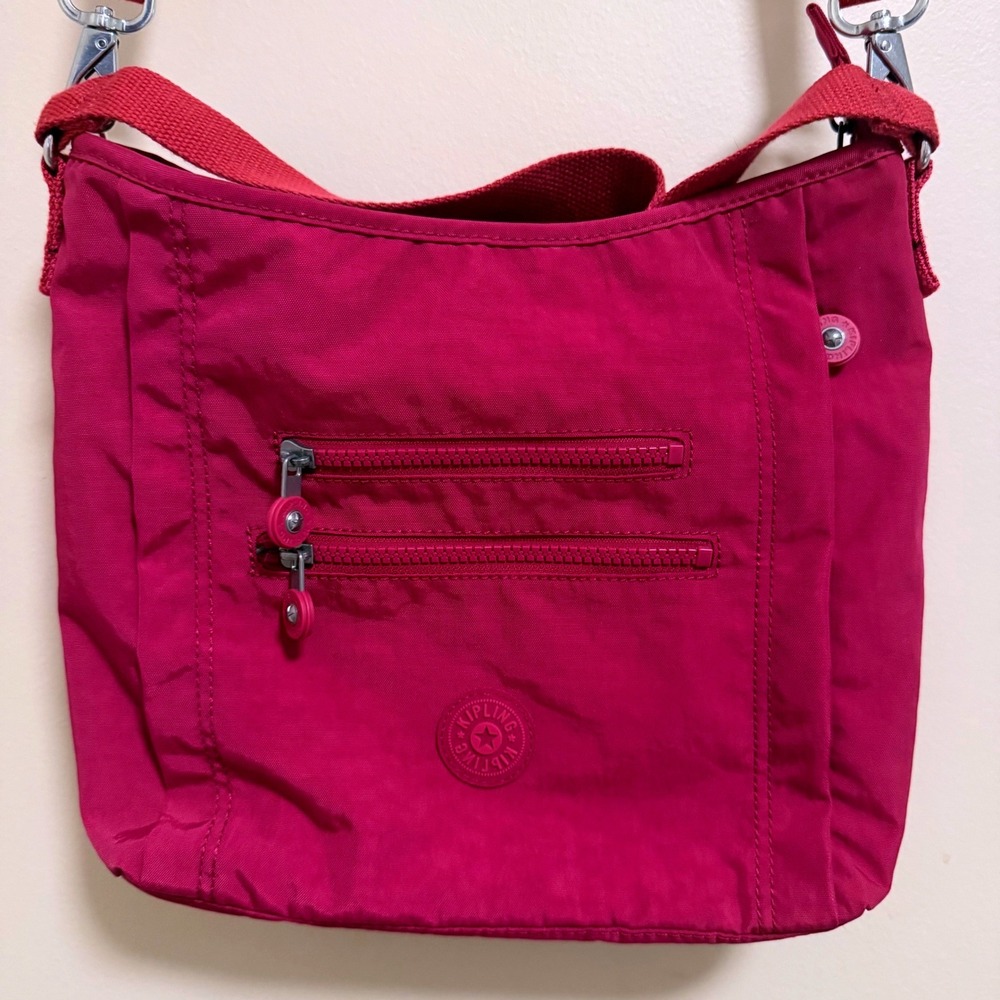 Kipling Belammie Magenta Pink Crossbody Shoulder Bag Purse Travel Lightweight
